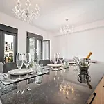 3 Puerto Banus Luxurious In The Heart Of The Port Apartman Marbella