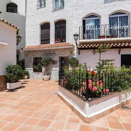Puerto Banus Luxurious In The Heart Of The Port Apartment *