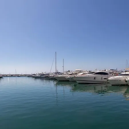 Apartment Puerto Banus Luxurious In The Heart Of The Port