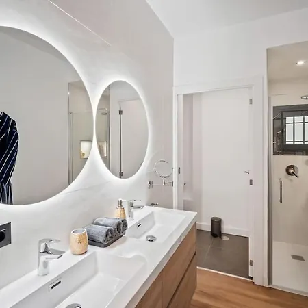 Puerto Banus Luxurious In The Heart Of The Port Apartment *