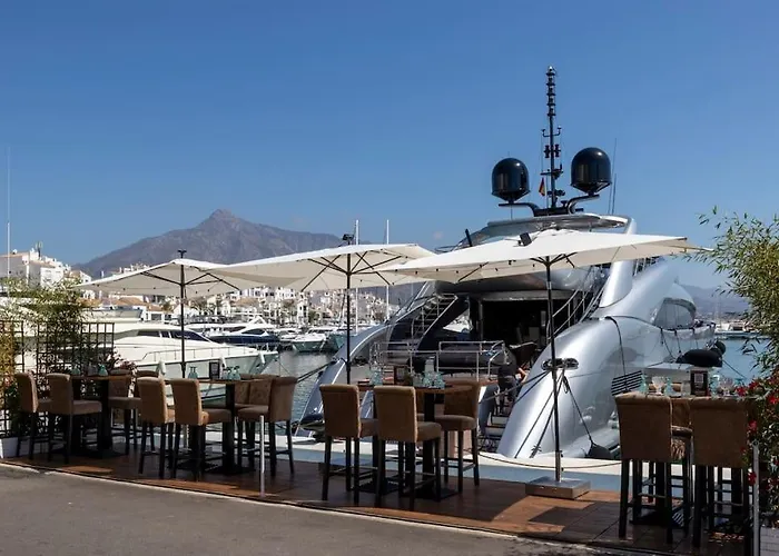 3 Puerto Banus Luxurious In The Heart Of The Port *
