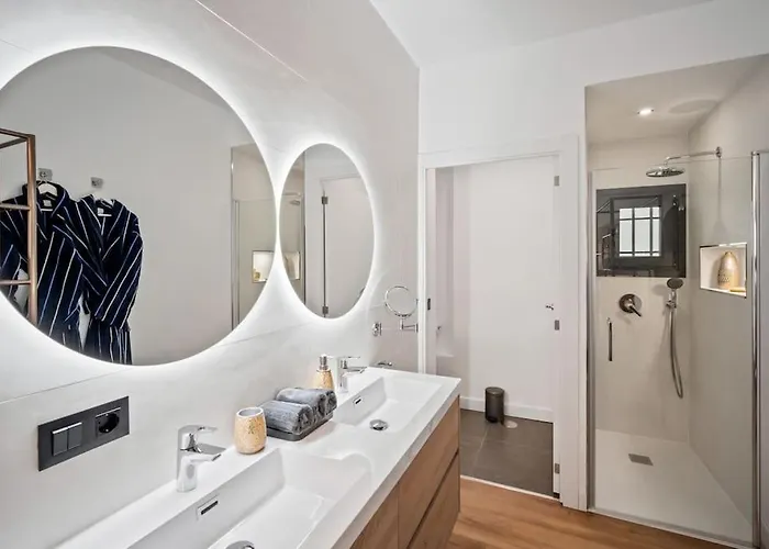 3 Puerto Banus Luxurious In The Heart Of The Port Apartamento *